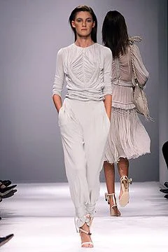 Look 10